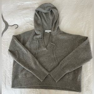 White + Warren Grey Heather Cashmere Hoodie EUC size small slightly cropped